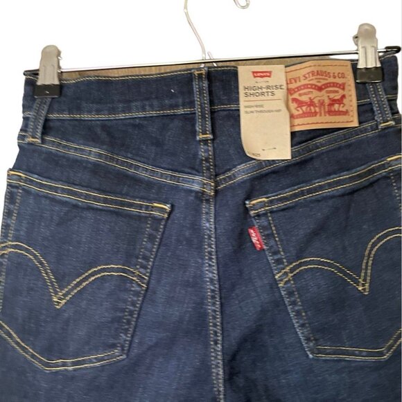 Levi ’s High Rise Jean Shorts - Picture 4 of 6